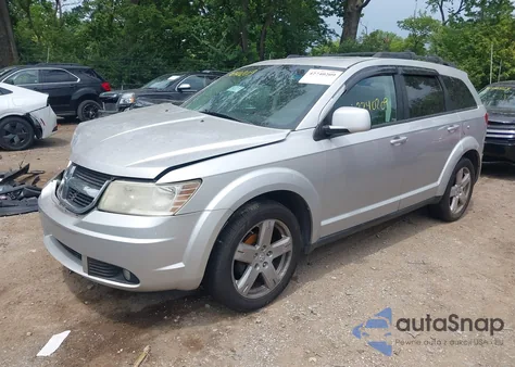 2010 Dodge Journey Sxt z USA, uszkodzony, nr VIN 3D4PH5FV8AT182822